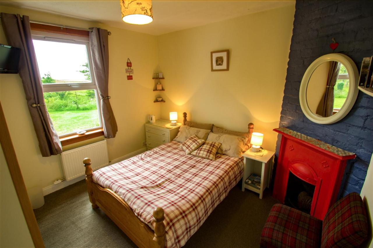 The Red Red Robin Cottage Портри Экстерьер фото